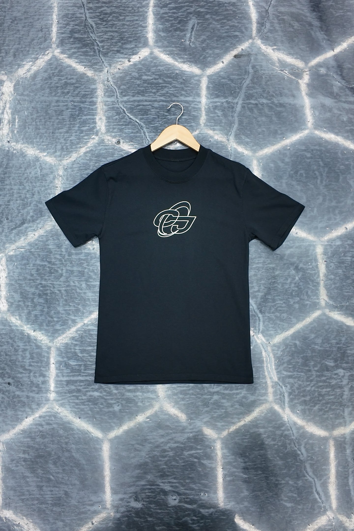 Global Pursuit Tee